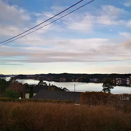 Vila Flott Sorlandshus Leies Ut! 7 Sengeplasser